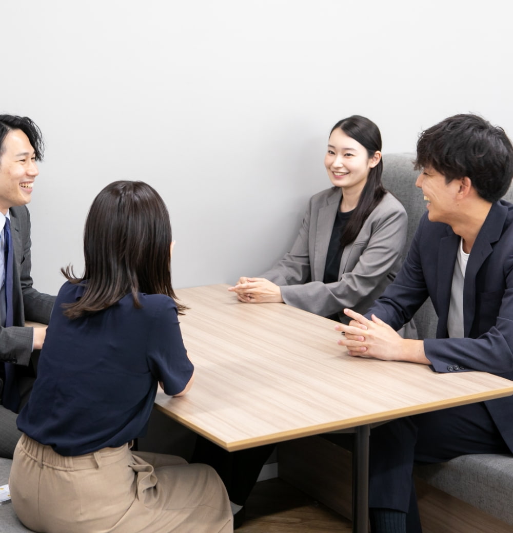 社員の会議風景